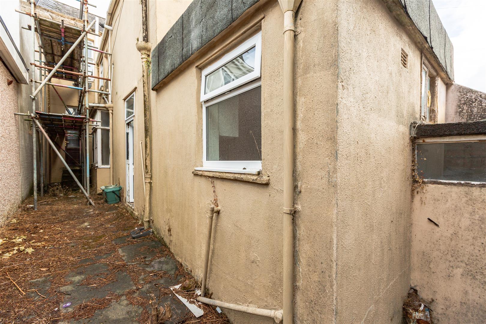 King Edward's Road, Swansea, SA1 4LL